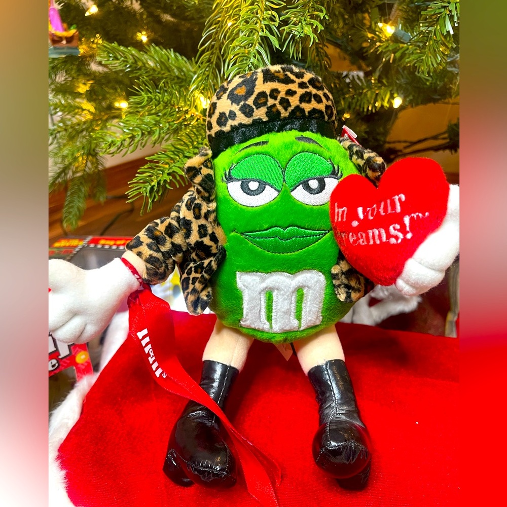 Authentic M&M Collectibles – Late 90s/Early 2000s Rarities!